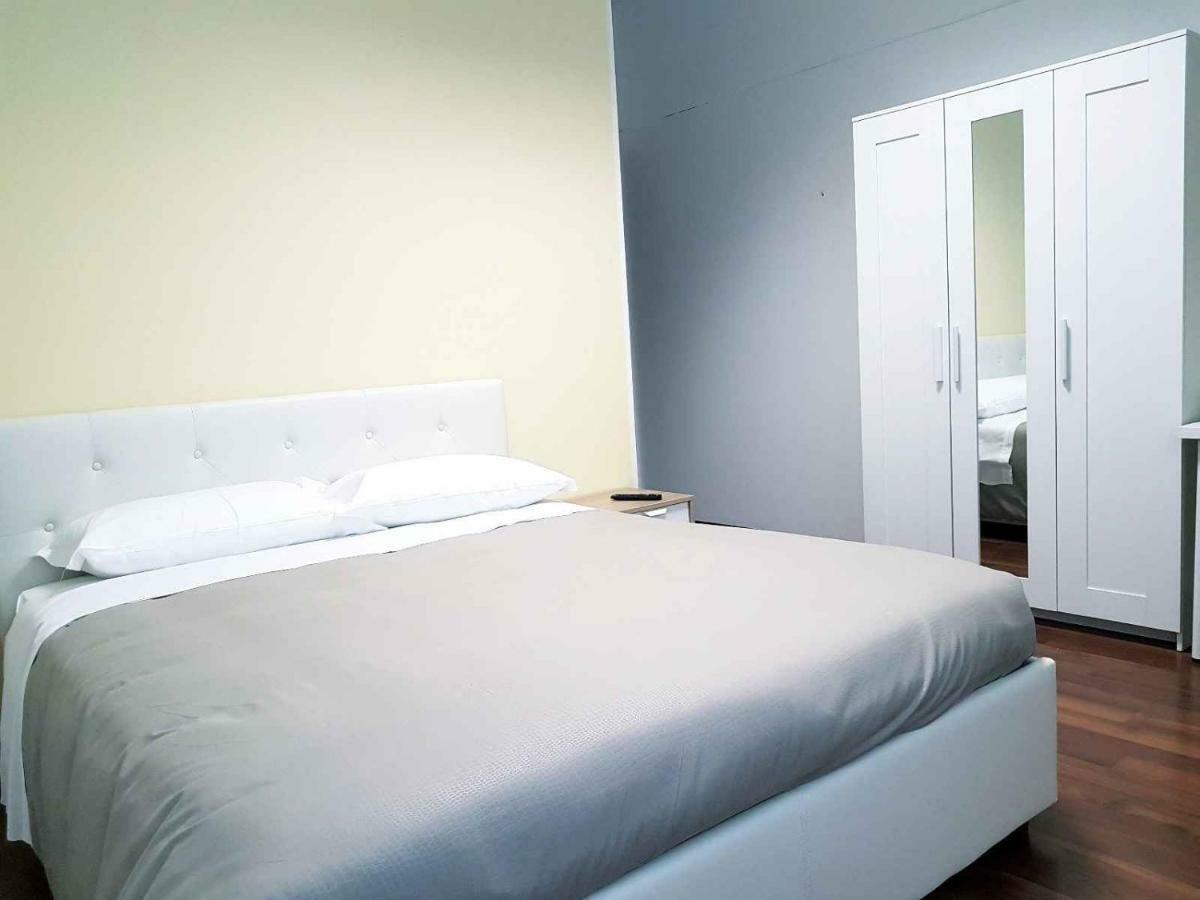 Hotel Piramide Reggio nell'Emilia Buitenkant foto