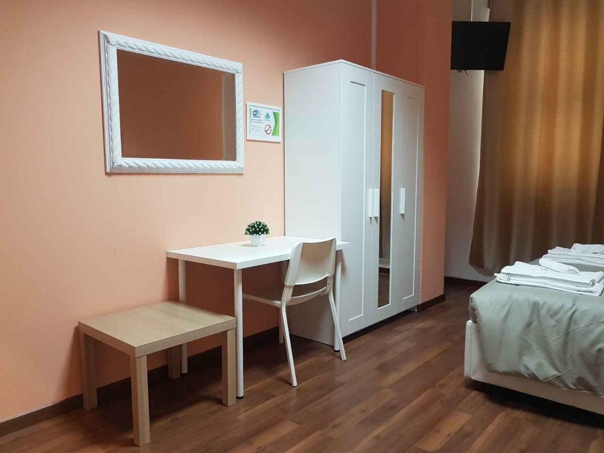 Hotel Piramide Reggio nell'Emilia Buitenkant foto