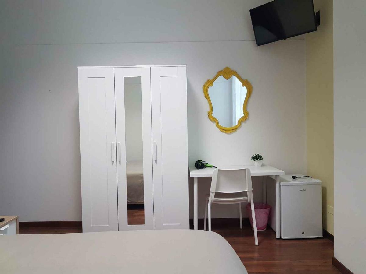 Hotel Piramide Reggio nell'Emilia Buitenkant foto