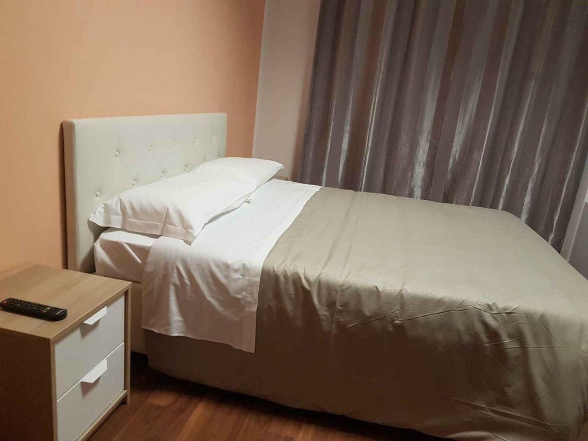 Hotel Piramide Reggio nell'Emilia Buitenkant foto