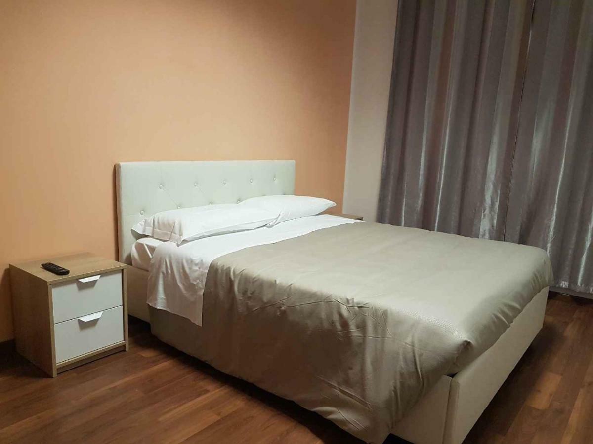 Hotel Piramide Reggio nell'Emilia Buitenkant foto
