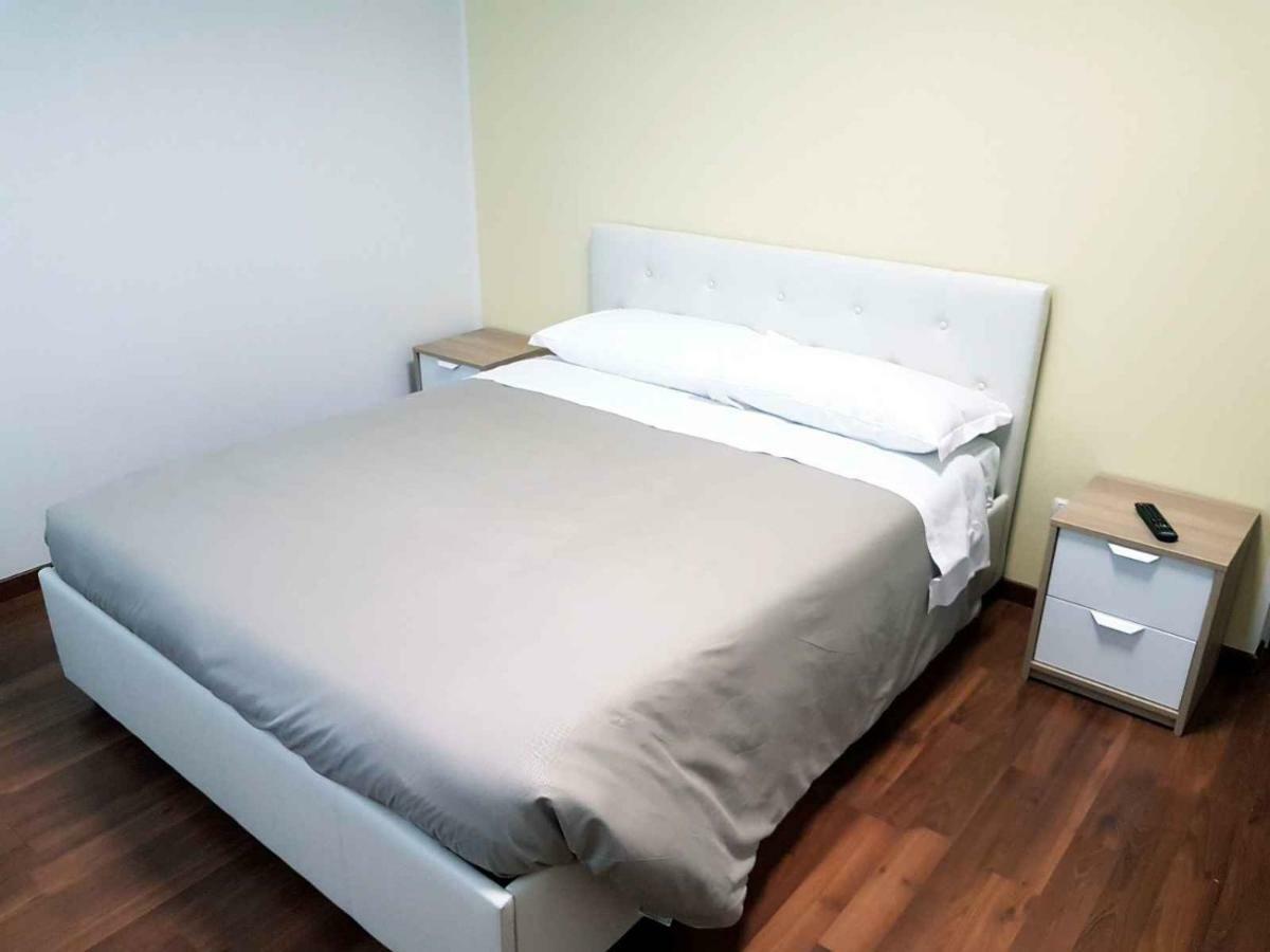 Hotel Piramide Reggio nell'Emilia Buitenkant foto