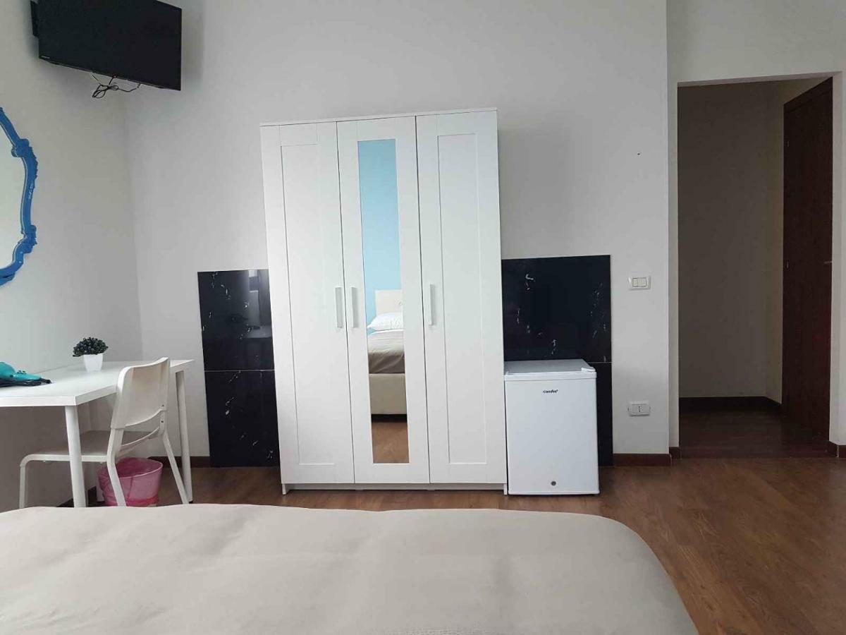 Hotel Piramide Reggio nell'Emilia Buitenkant foto